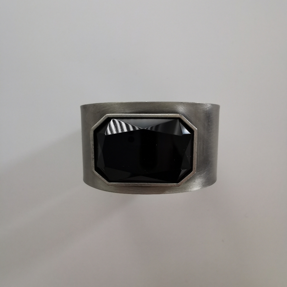Thick Silver / Gunmetal Cuff / Bangle Bracelet With Black Jewel - Picture 2 of 4